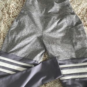 Bombshell leggings with pockets